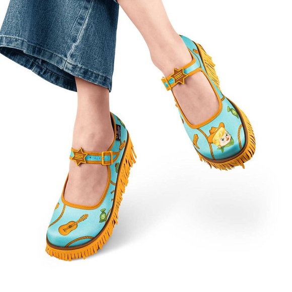 Chocolaticas Unique Sheriff Fringe Women's Mary Jane Platform - Picture 7 of 7